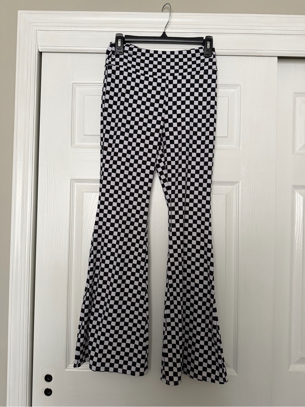 Black & White Checkered Flared Pants - Women